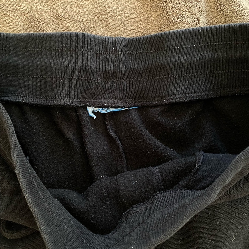 Champion Reverse Weave Shorts - Picture 3 of 3